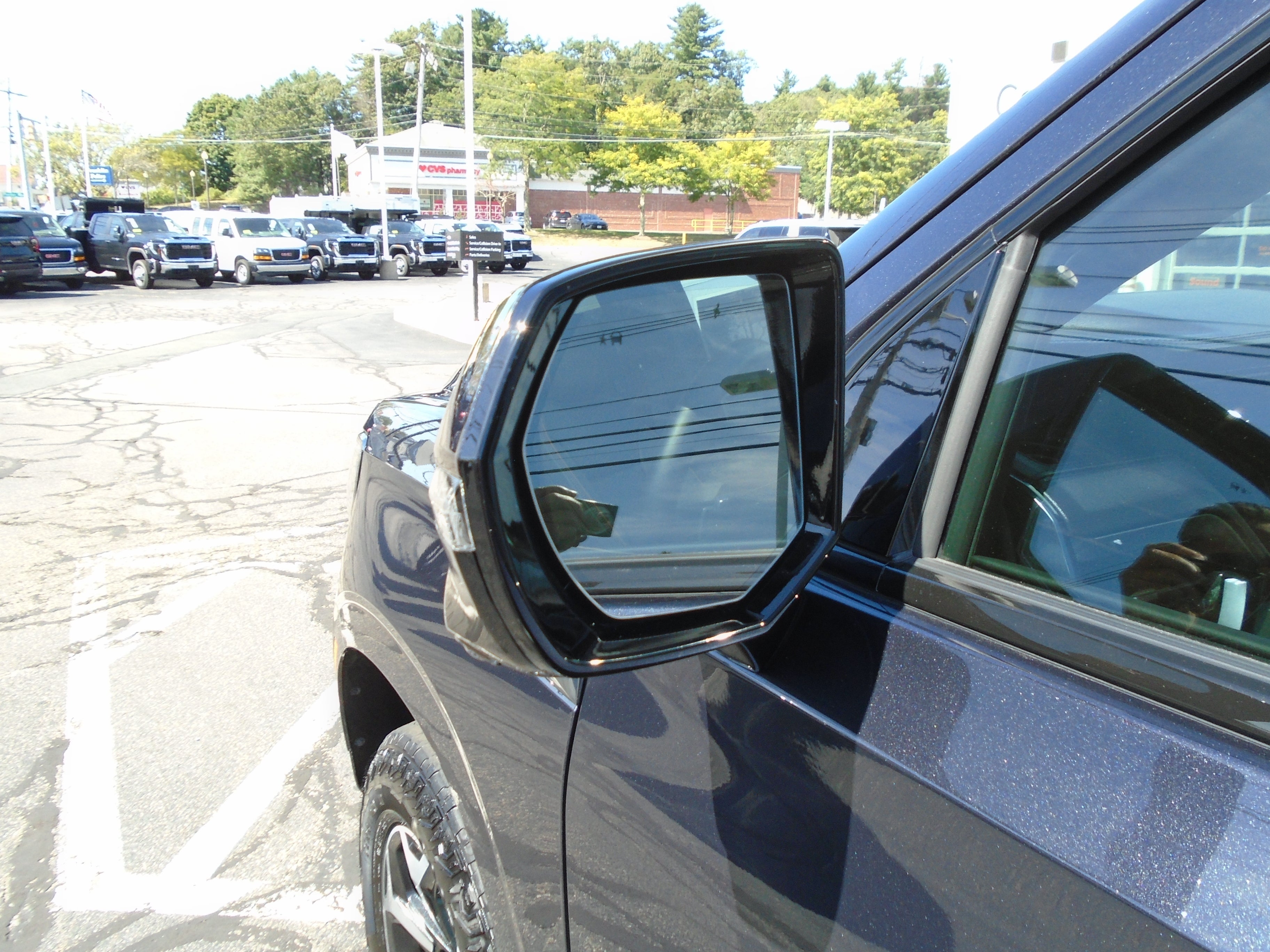 2025 GMC Yukon 4WD 4dr AT4