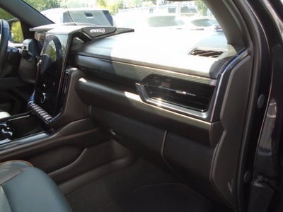 2025 GMC Yukon 4WD 4dr AT4