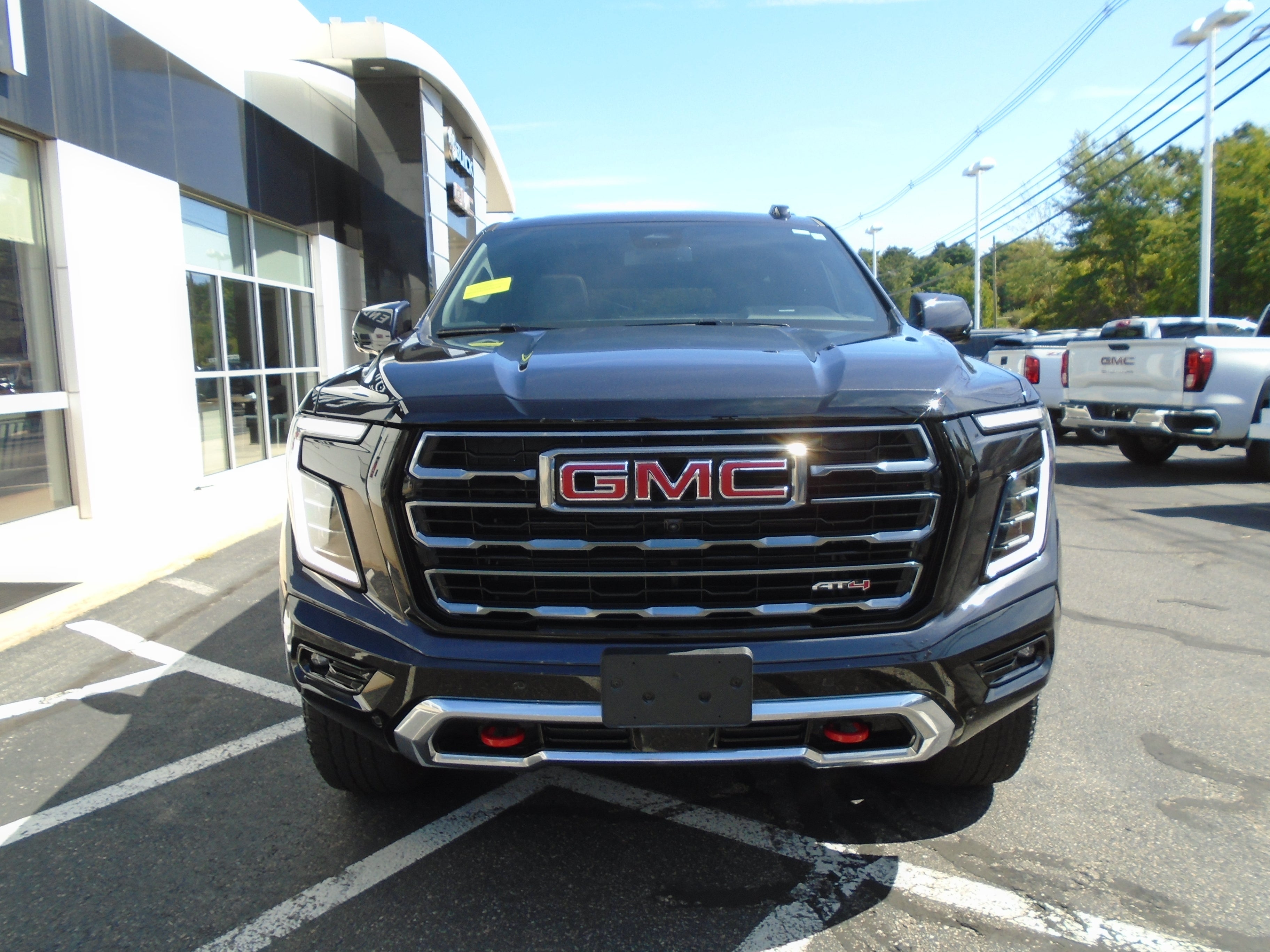 2025 GMC Yukon 4WD 4dr AT4