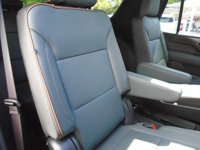 2025 GMC Yukon 4WD 4dr AT4