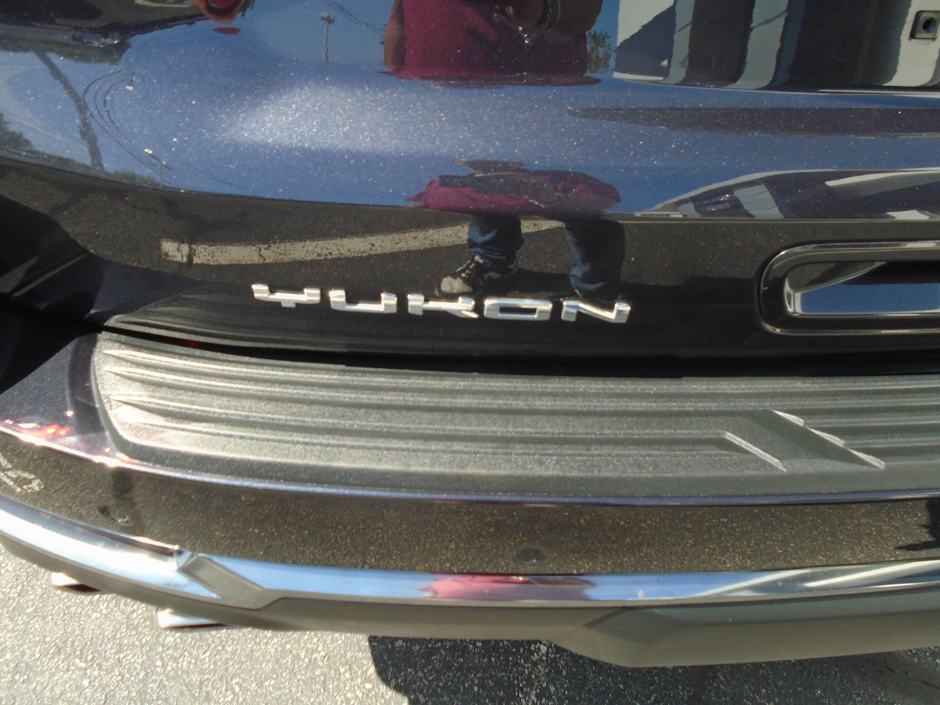 2025 GMC Yukon 4WD 4dr AT4