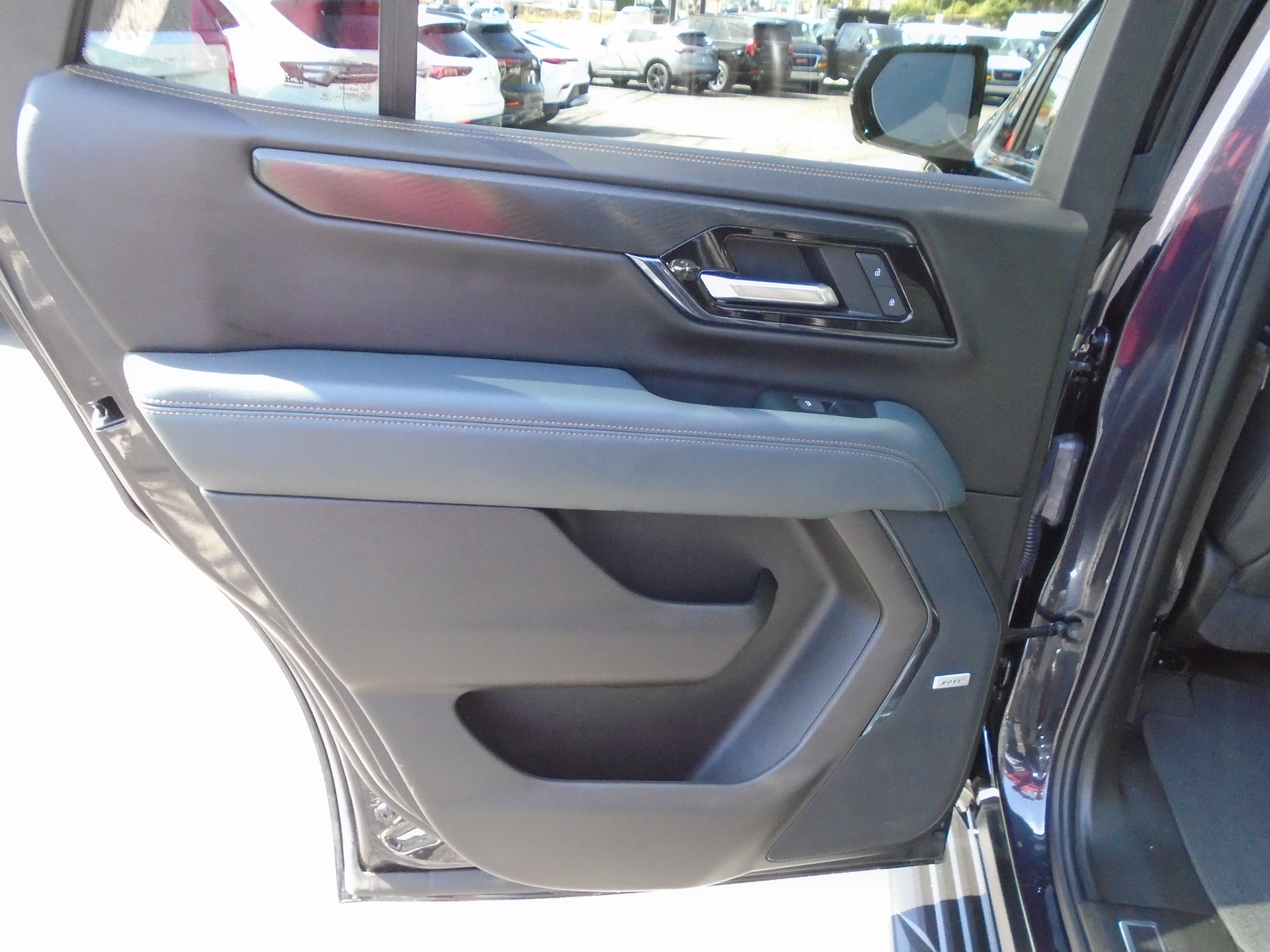 2025 GMC Yukon 4WD 4dr AT4