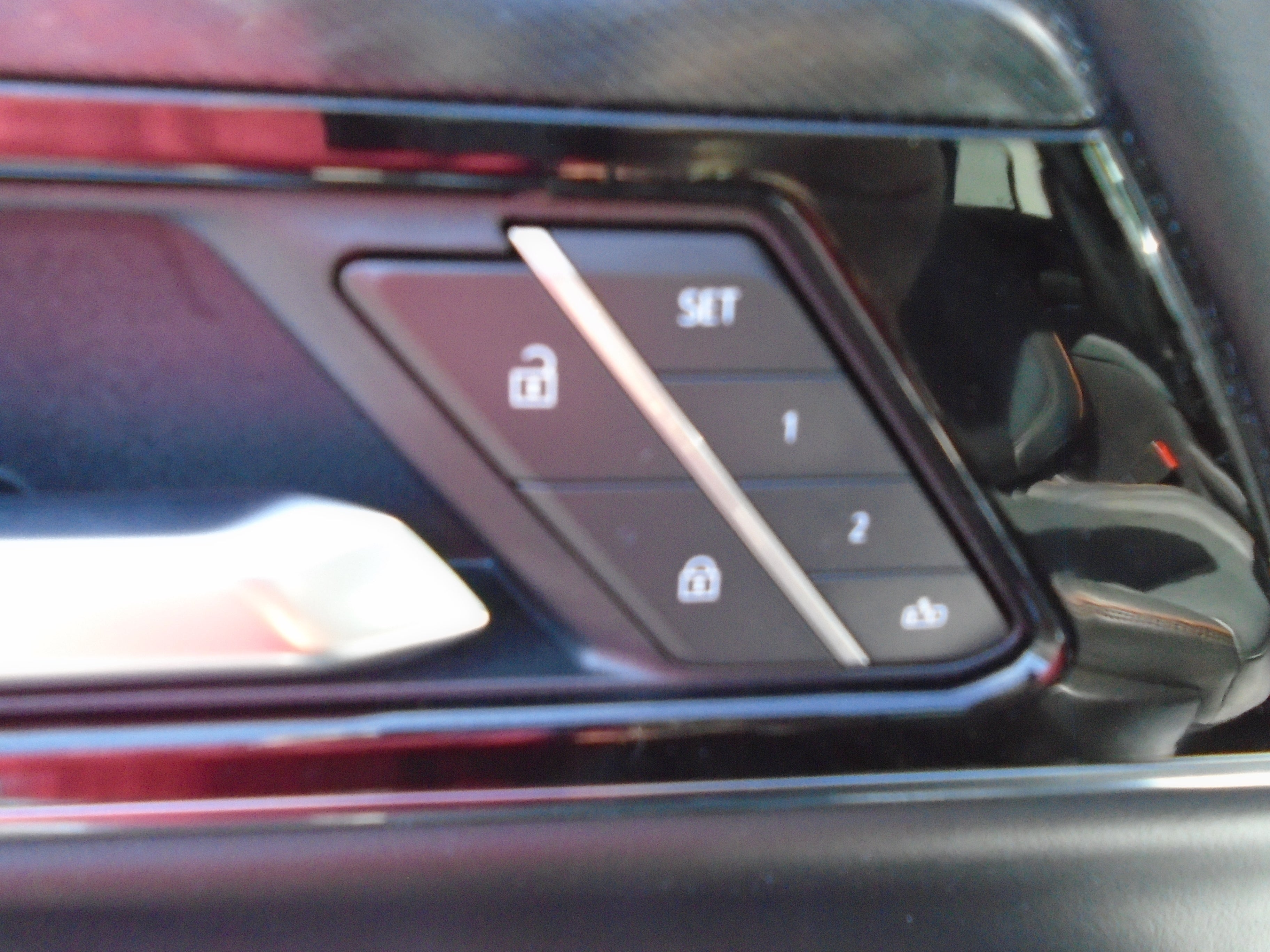2025 GMC Yukon 4WD 4dr AT4