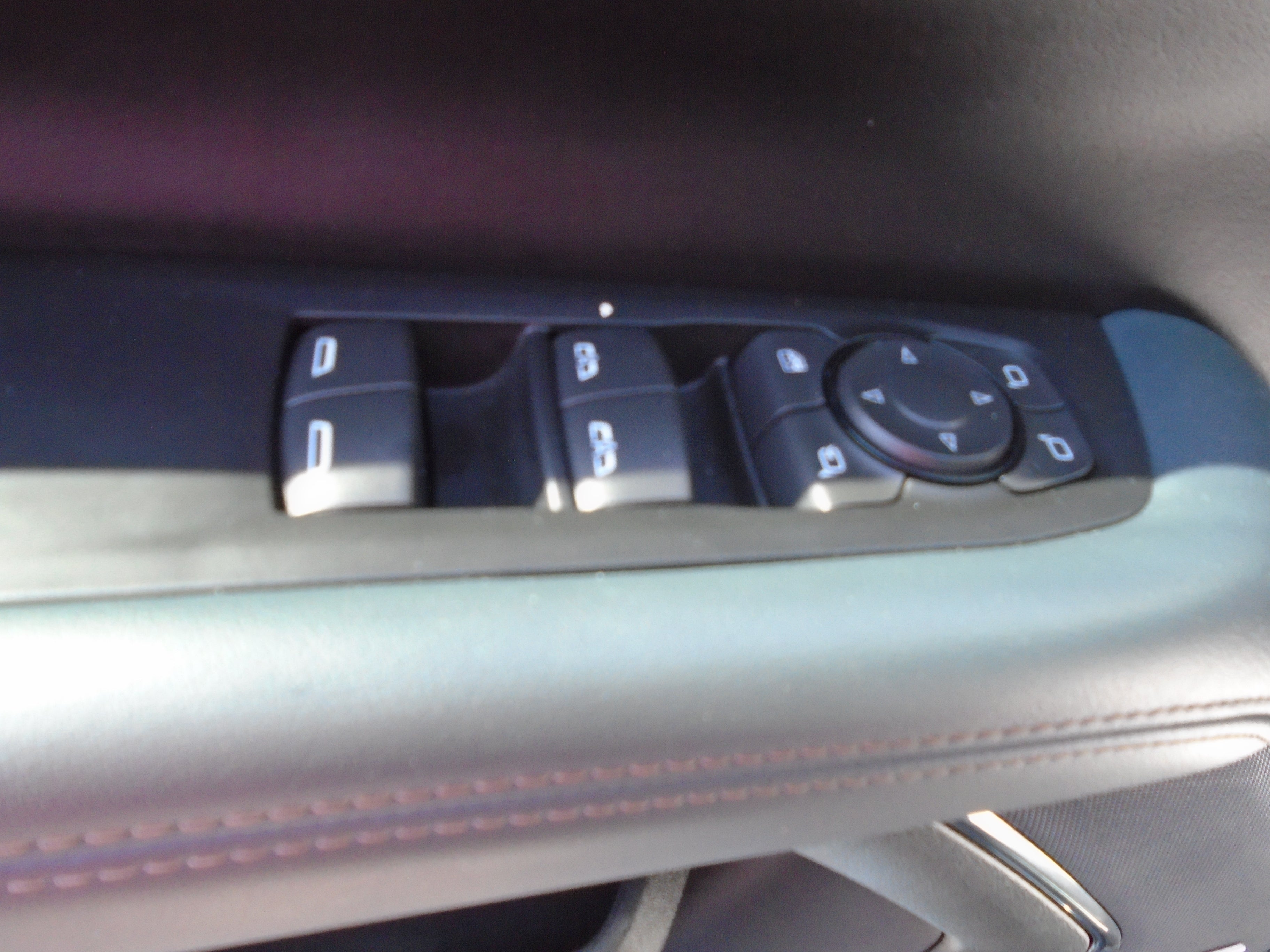 2025 GMC Yukon 4WD 4dr AT4