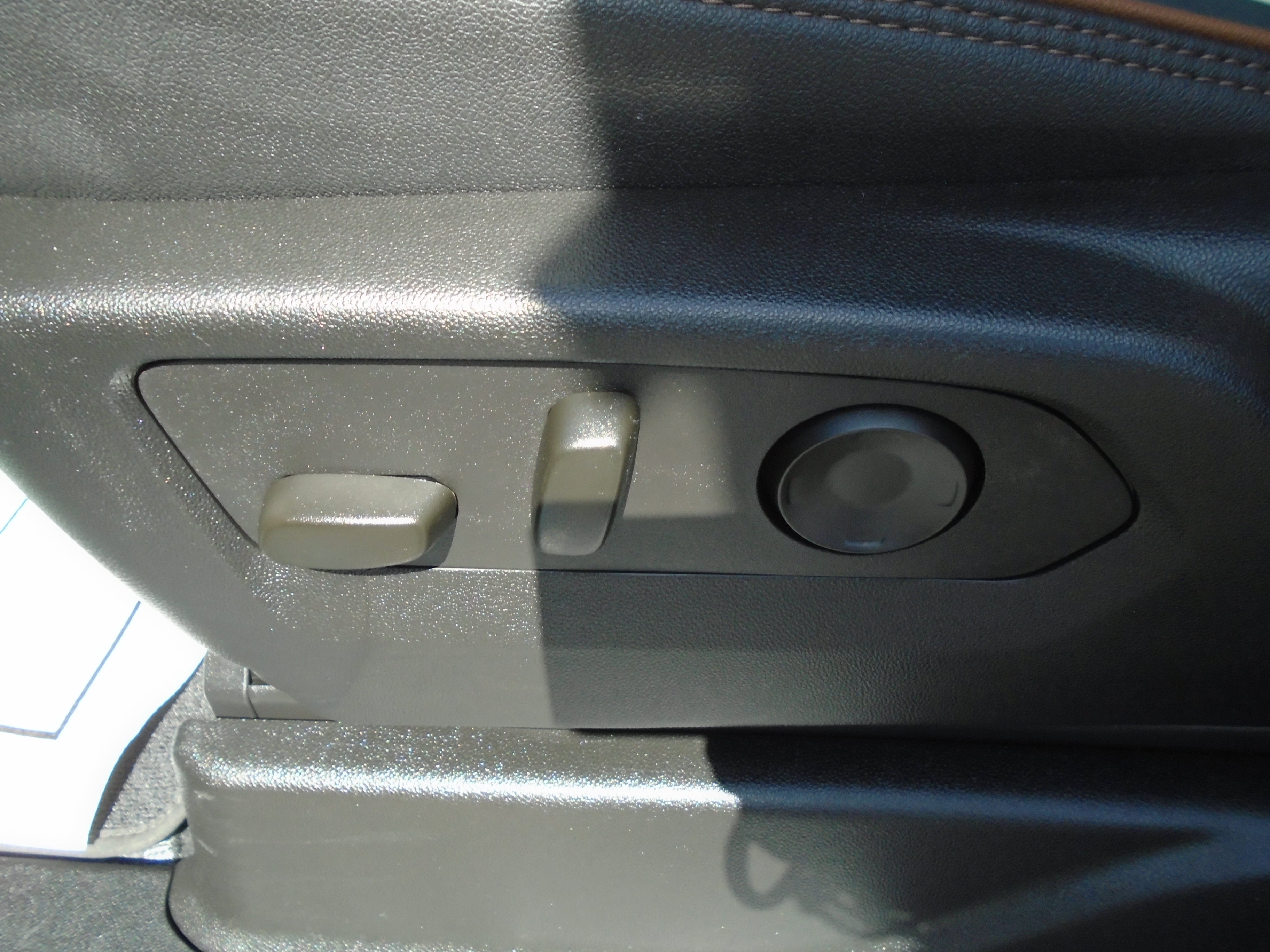 2025 GMC Yukon 4WD 4dr AT4