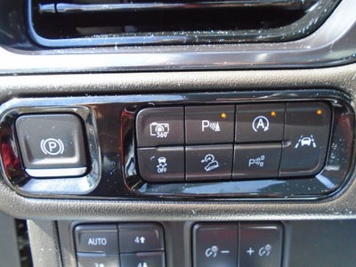 2025 GMC Yukon 4WD 4dr AT4