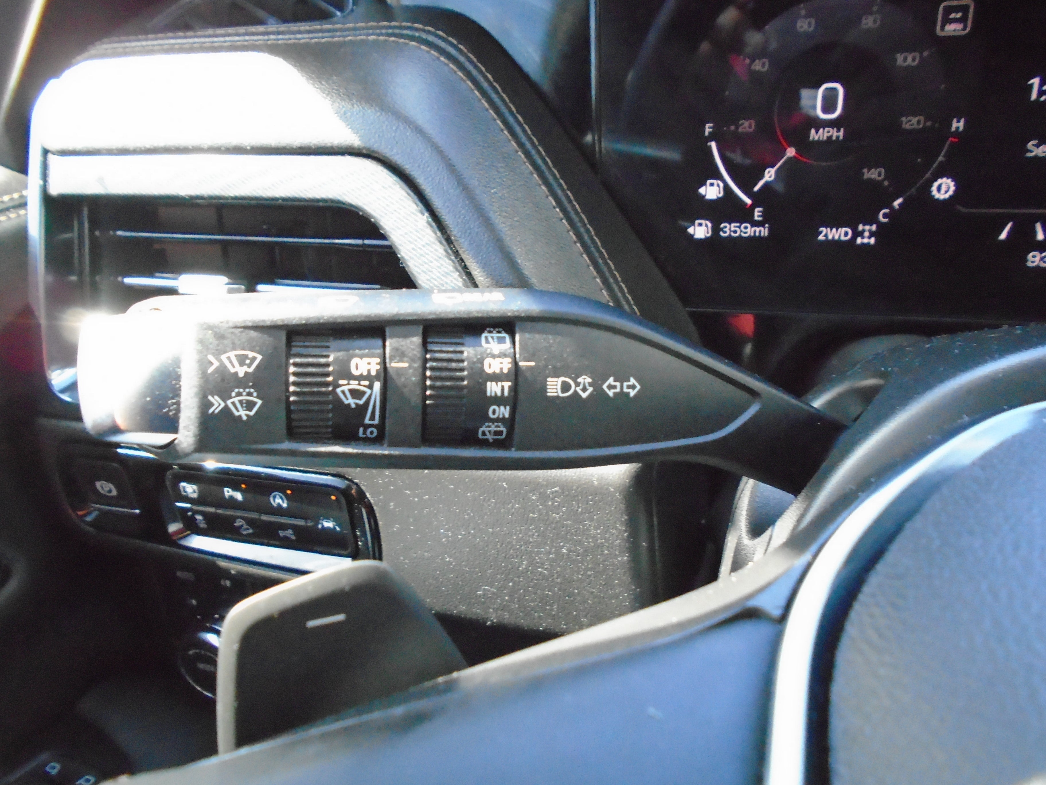 2025 GMC Yukon 4WD 4dr AT4