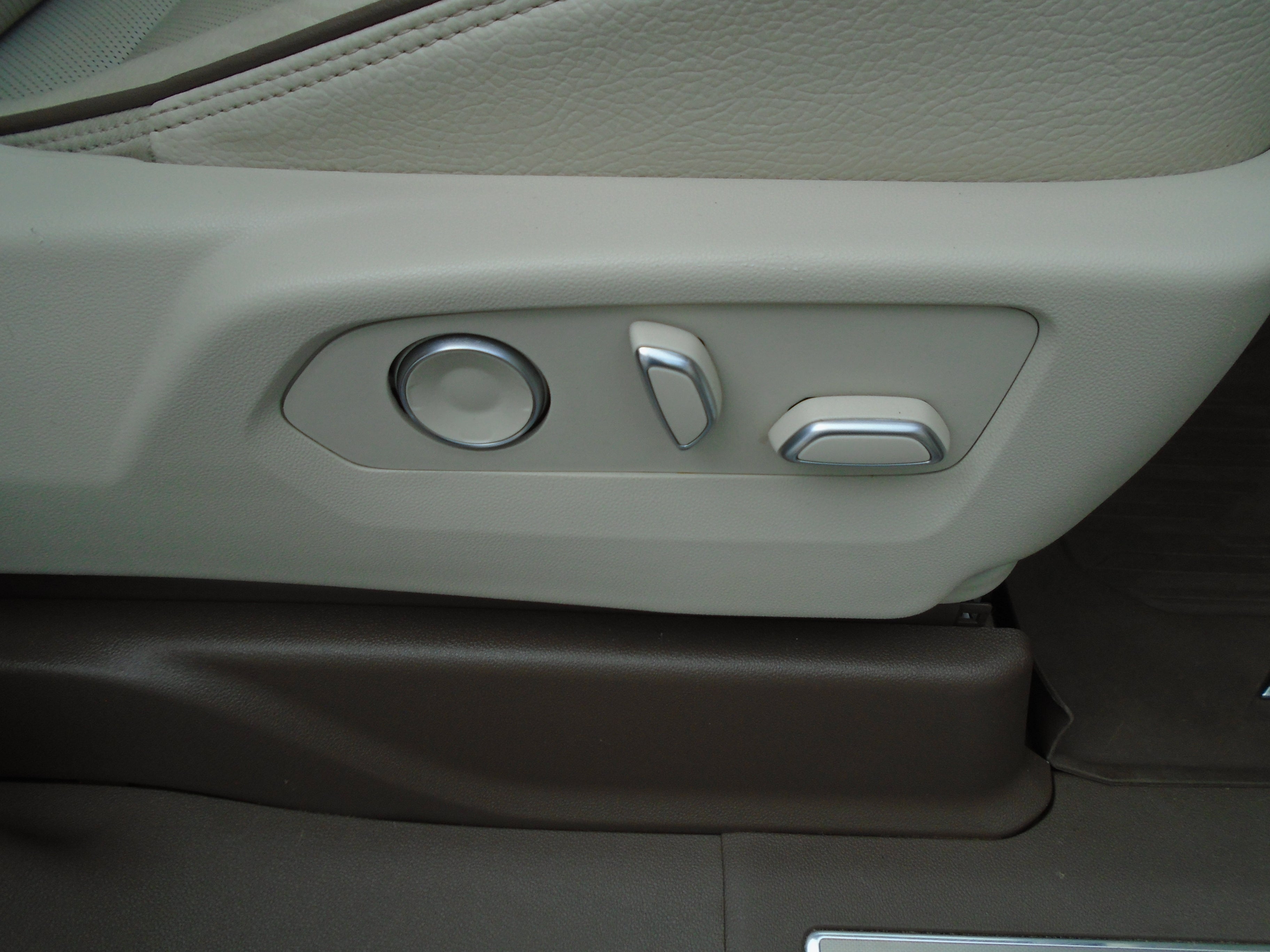 2023 GMC Yukon XL 4WD 4dr Denali