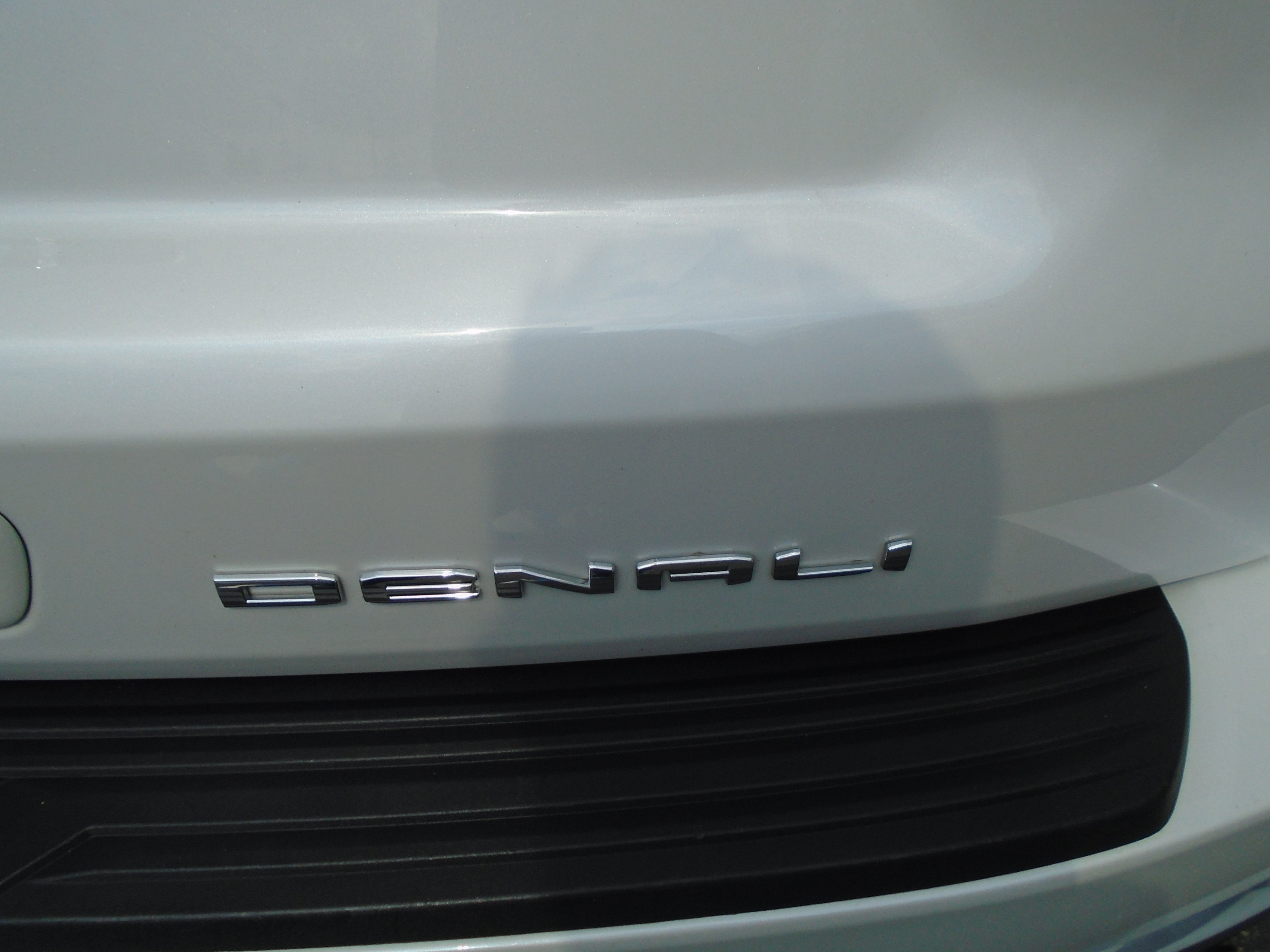 2023 GMC Yukon XL 4WD 4dr Denali