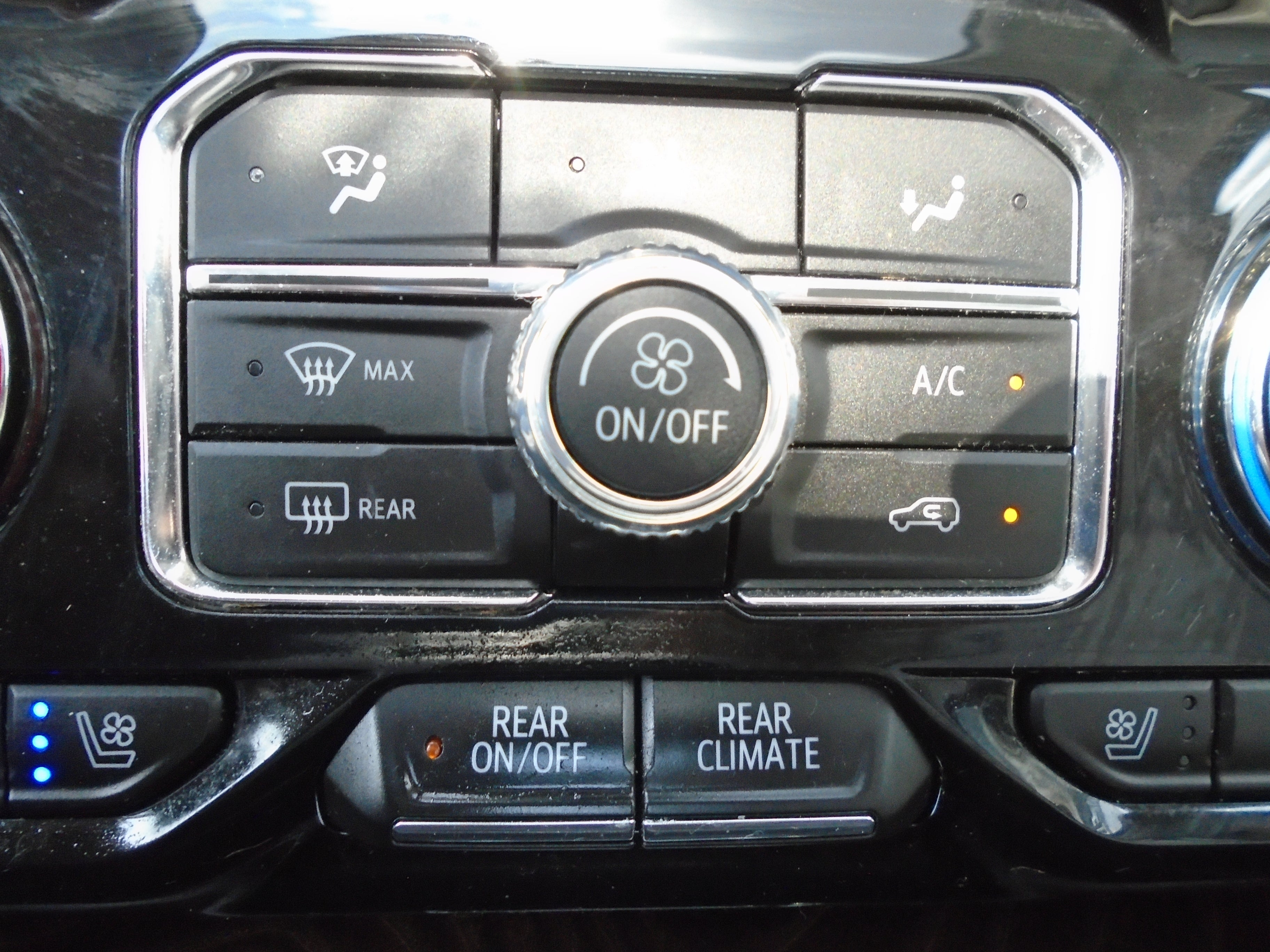 2023 GMC Yukon XL 4WD 4dr Denali