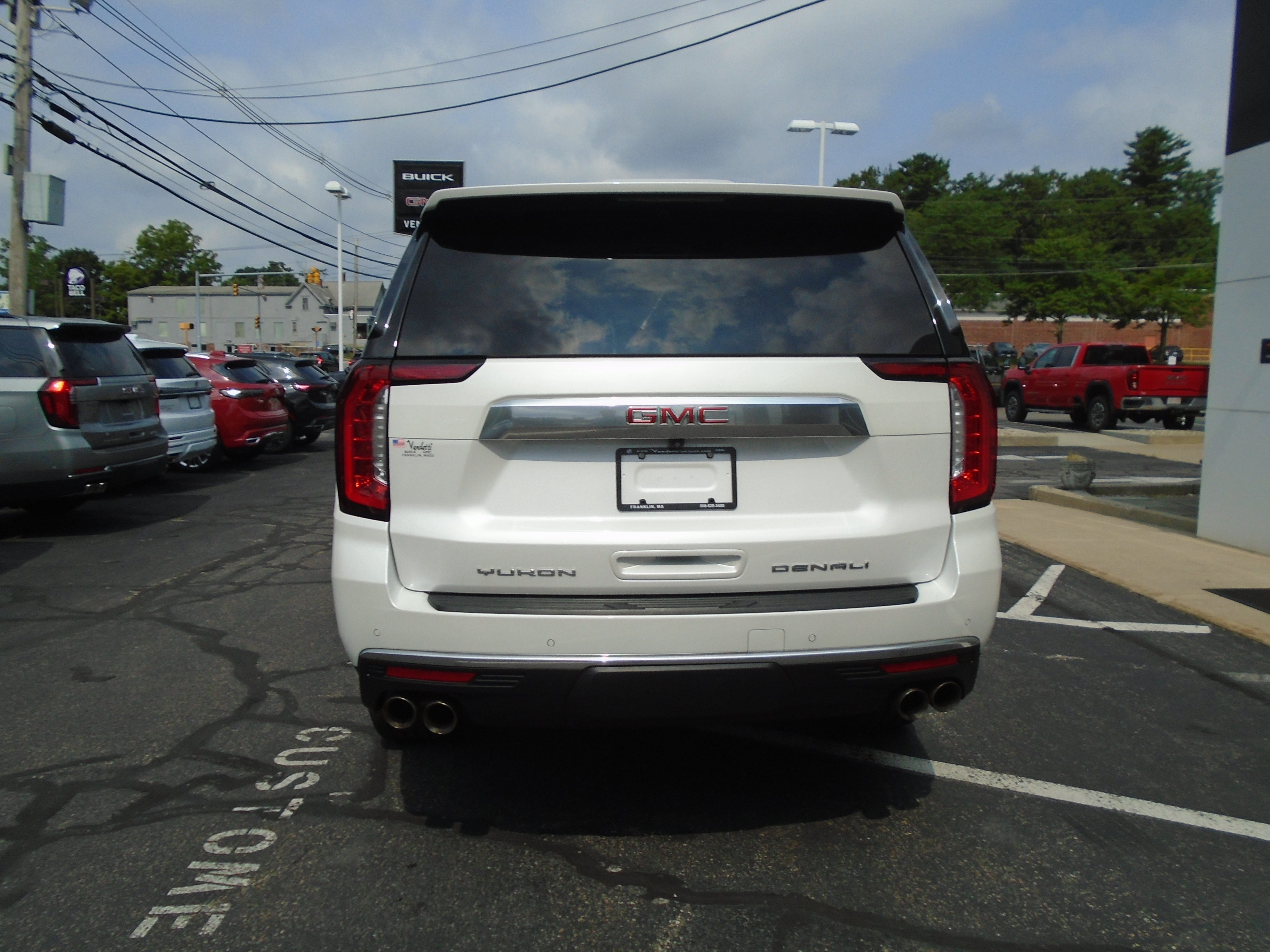 2023 GMC Yukon XL 4WD 4dr Denali