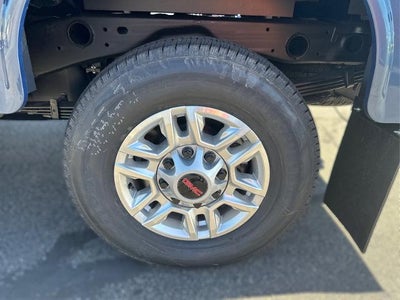 2025 GMC Sierra 2500 HD Pro