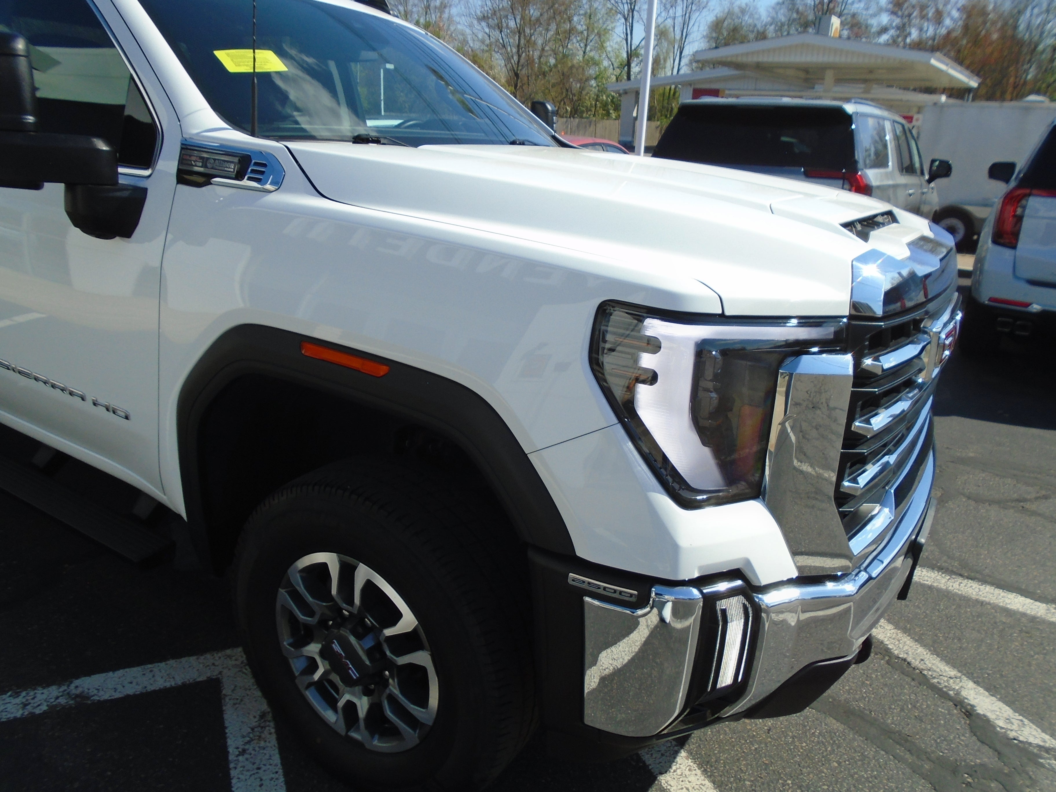 2024 GMC Sierra 2500 HD Double Cab Standard Box 4-Wheel Drive SLE