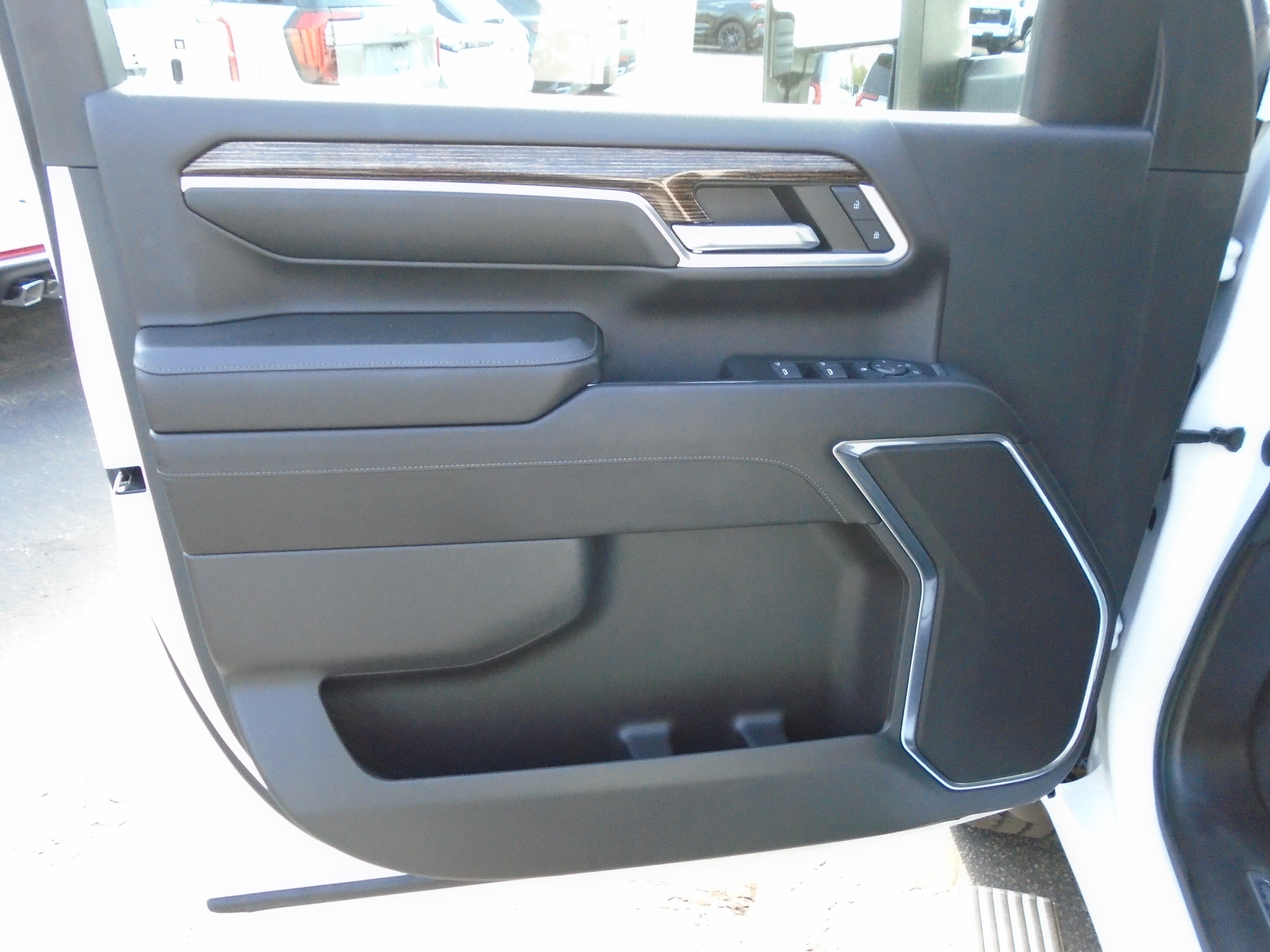 2024 GMC Sierra 2500 HD Double Cab Standard Box 4-Wheel Drive SLE