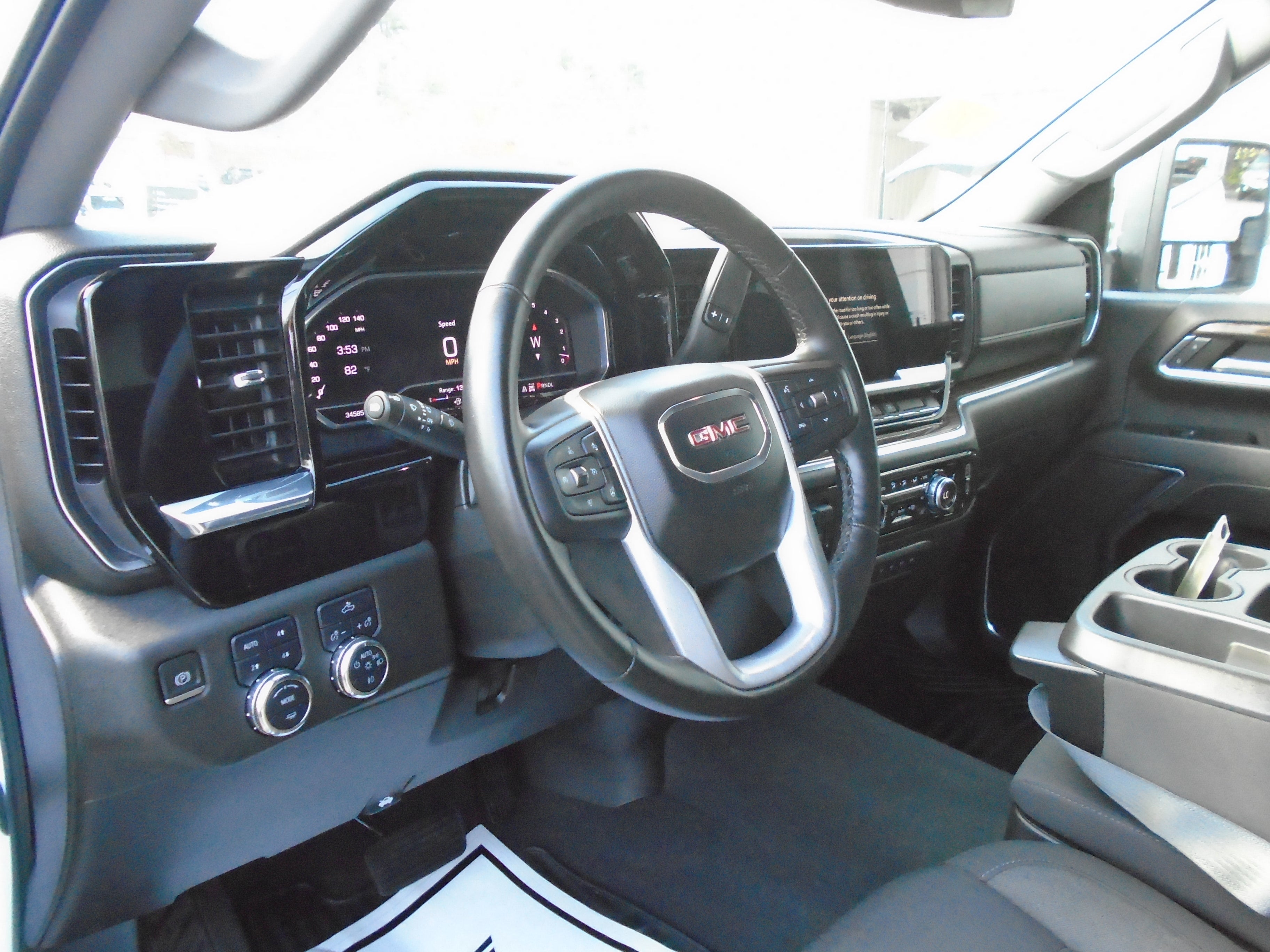 2024 GMC Sierra 2500 HD Double Cab Standard Box 4-Wheel Drive SLE