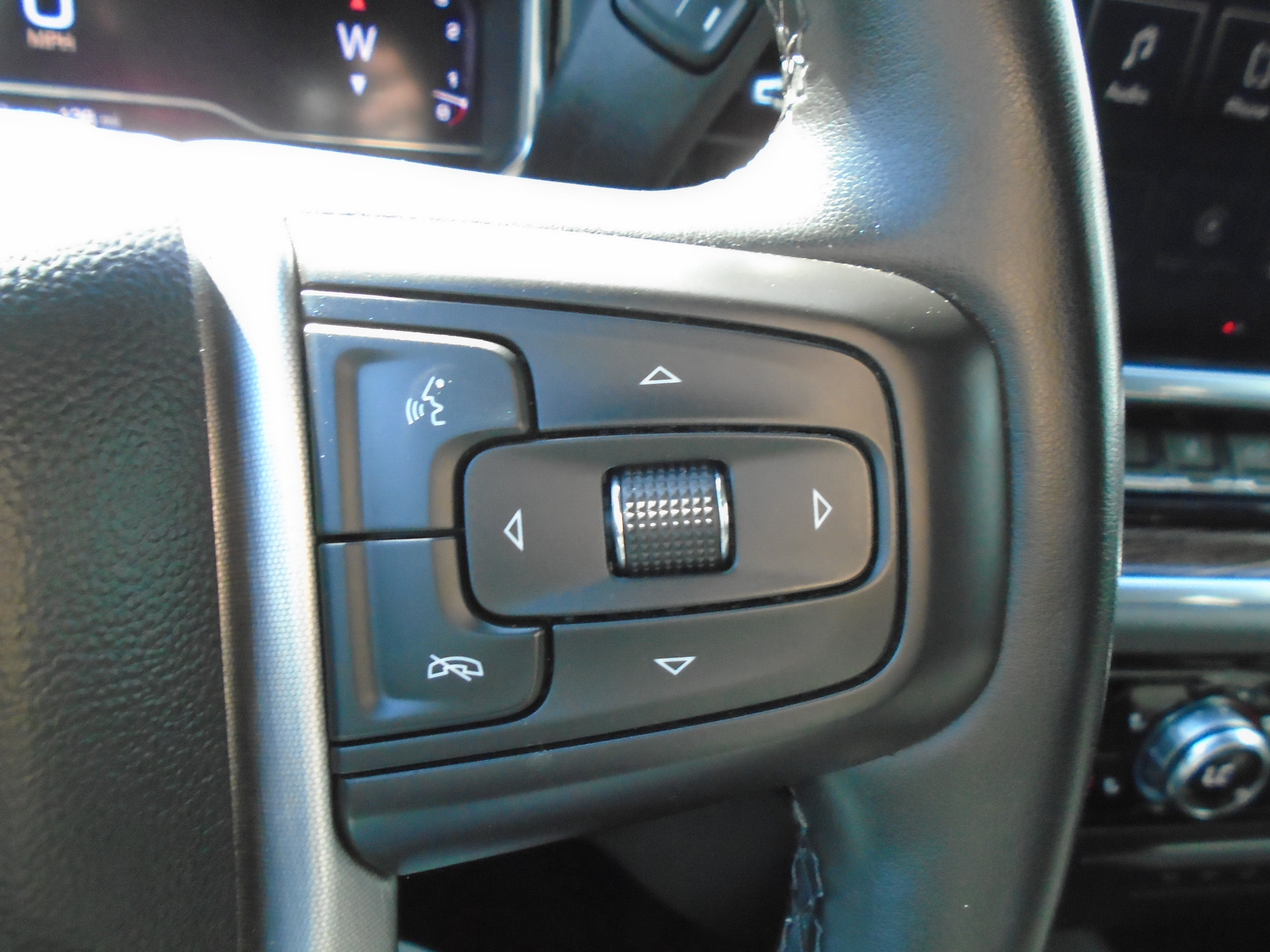 2024 GMC Sierra 2500 HD Double Cab Standard Box 4-Wheel Drive SLE