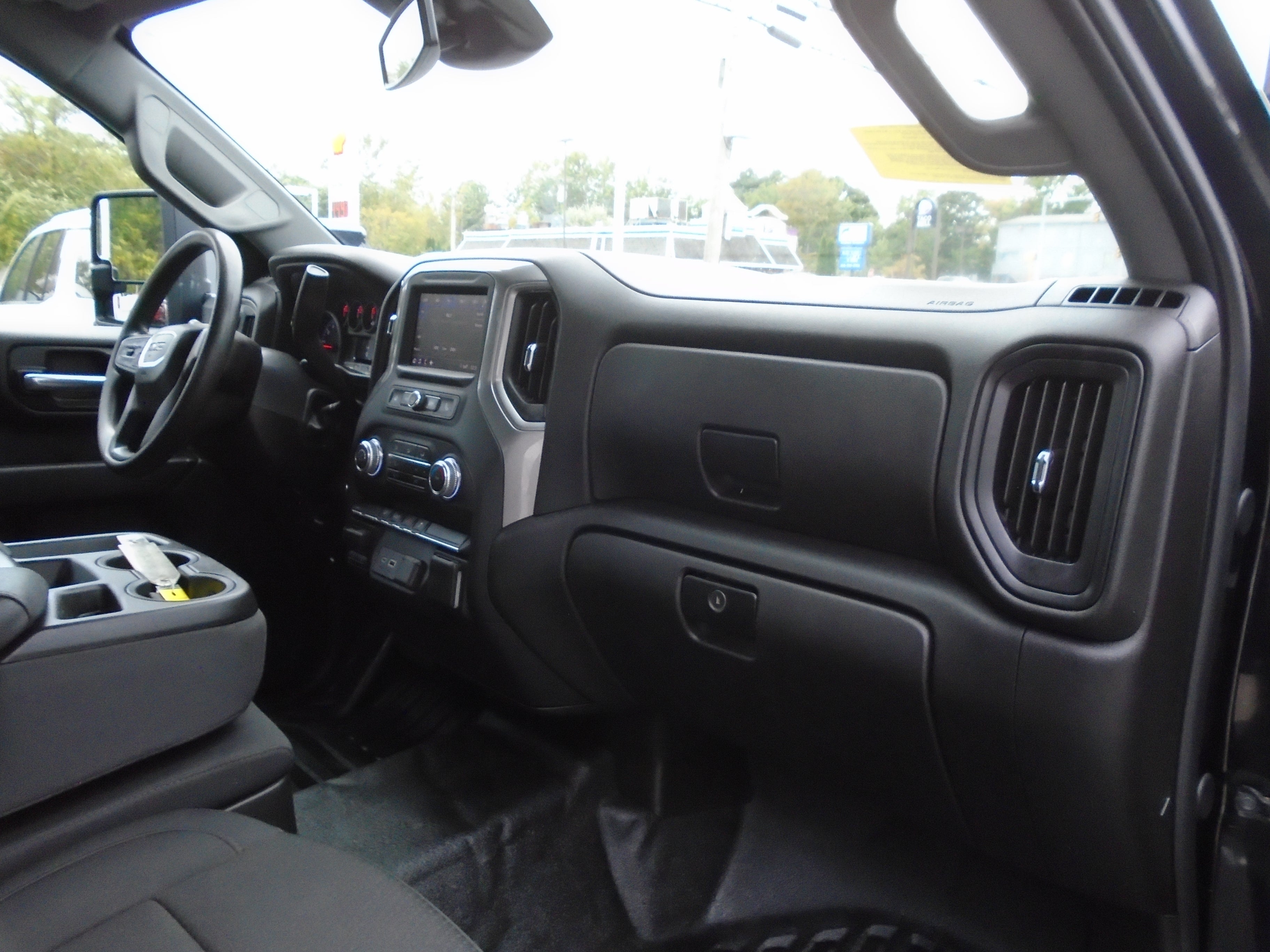 2024 GMC Sierra 3500 HD Regular Cab Long Box 4-Wheel Drive Pro