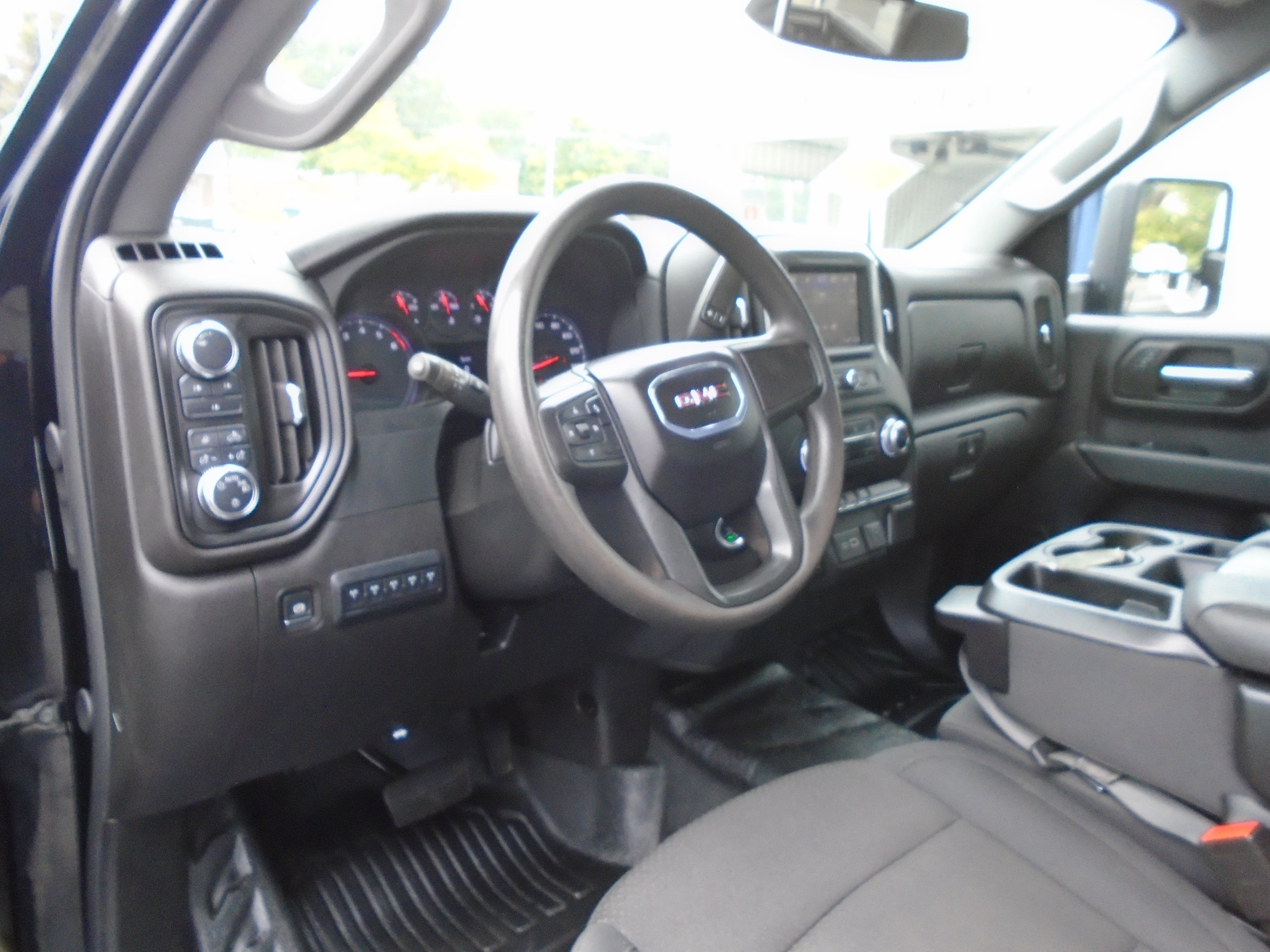 2024 GMC Sierra 3500 HD Regular Cab Long Box 4-Wheel Drive Pro