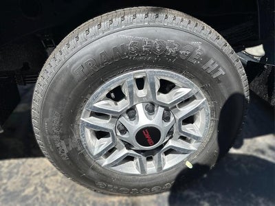 2025 GMC Sierra 2500 HD Pro