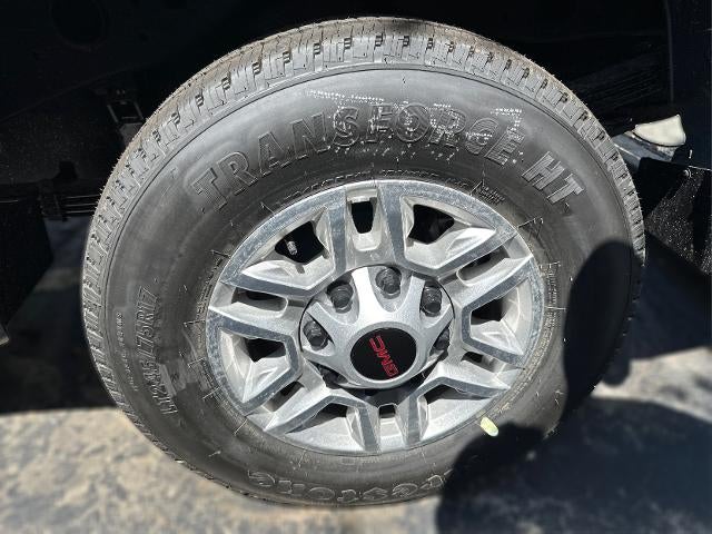 2025 GMC Sierra 2500 HD Pro