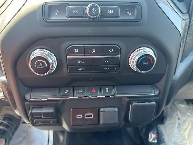 2025 GMC Sierra 3500 HD Pro