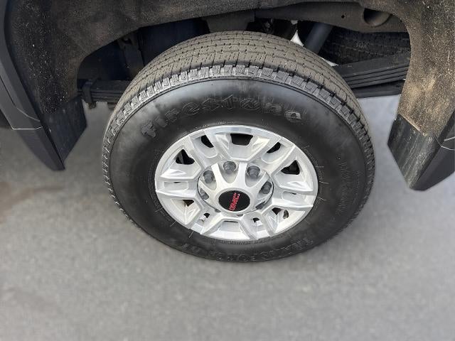 2023 GMC Sierra 2500 HD Crew Cab Standard Box 4-Wheel Drive SLE