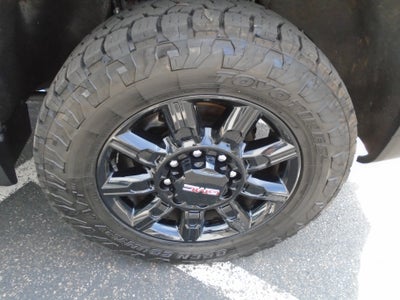 2024 GMC Sierra 2500 HD Crew Cab Standard Box 4-Wheel Drive AT4
