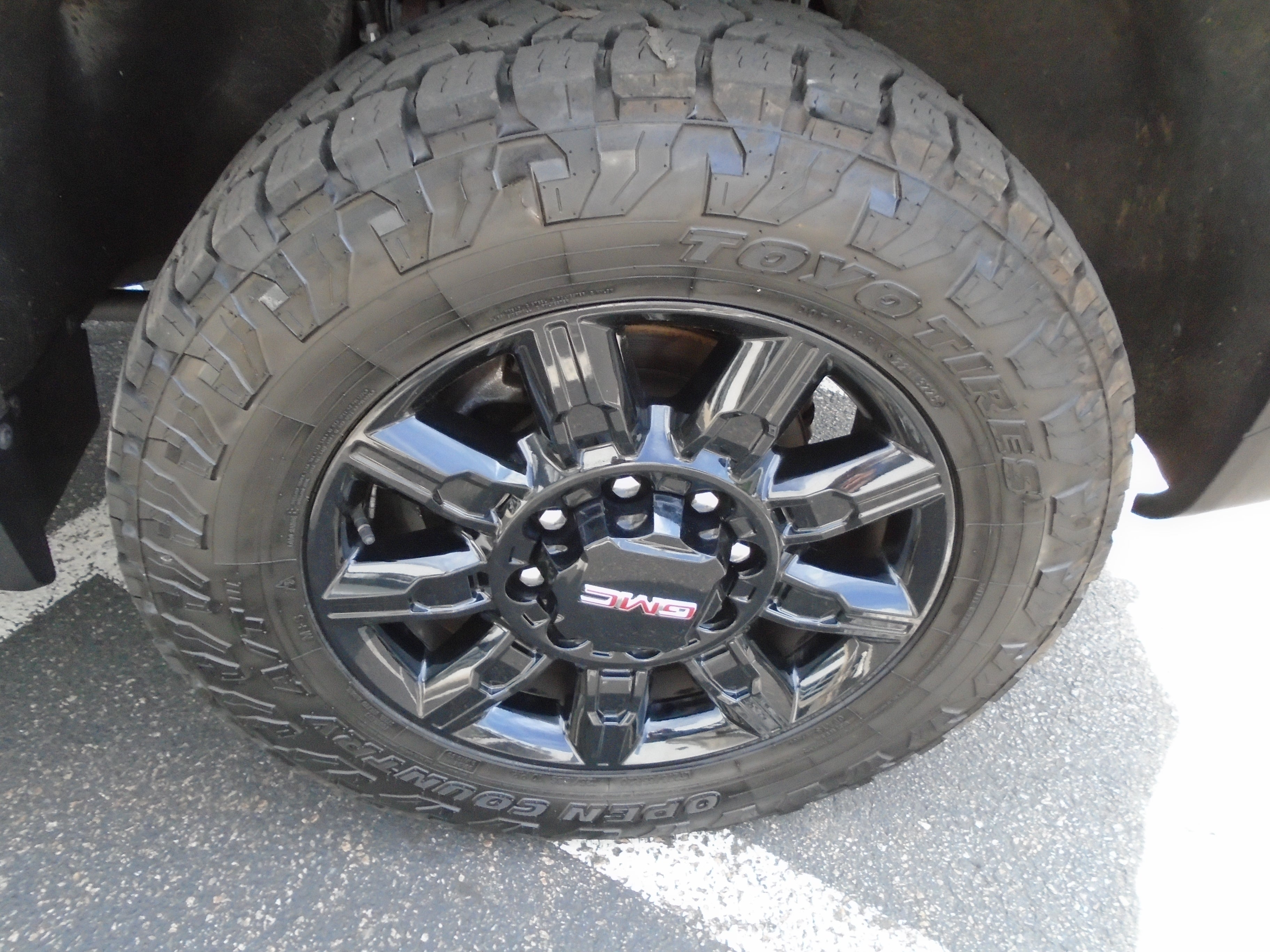 2024 GMC Sierra 2500 HD Crew Cab Standard Box 4-Wheel Drive AT4