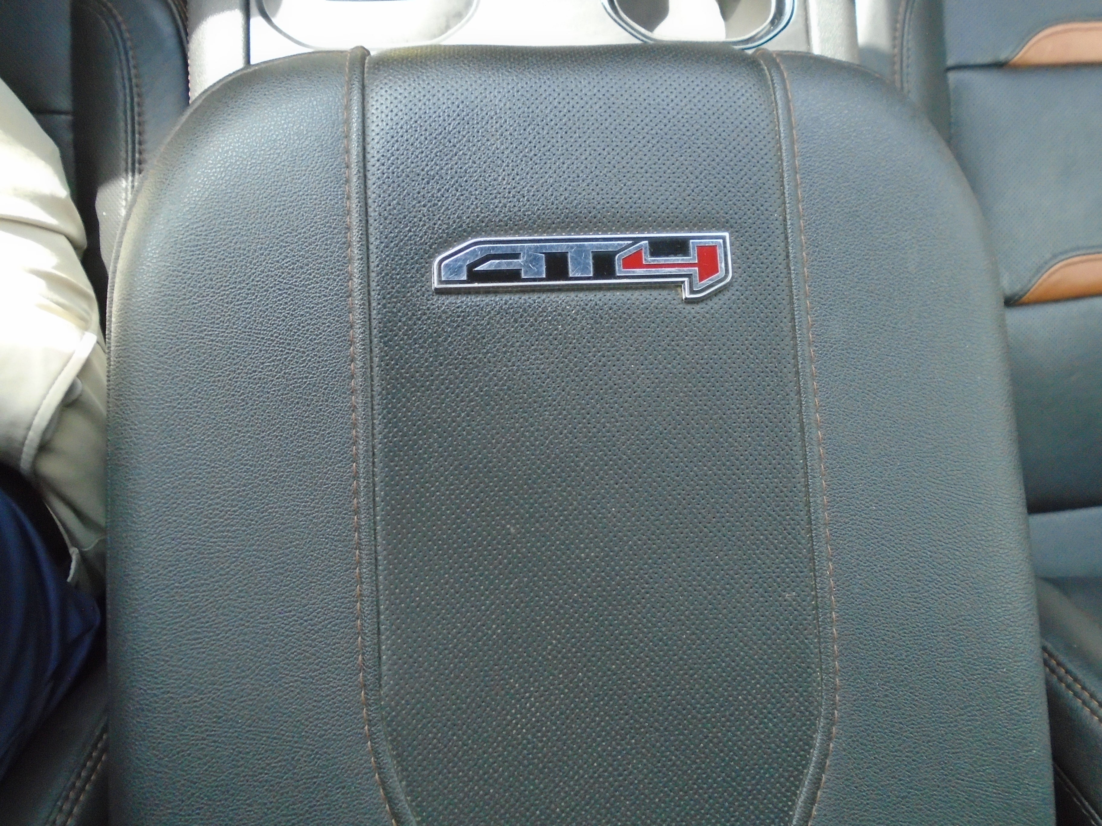 2024 GMC Sierra 2500 HD Crew Cab Standard Box 4-Wheel Drive AT4