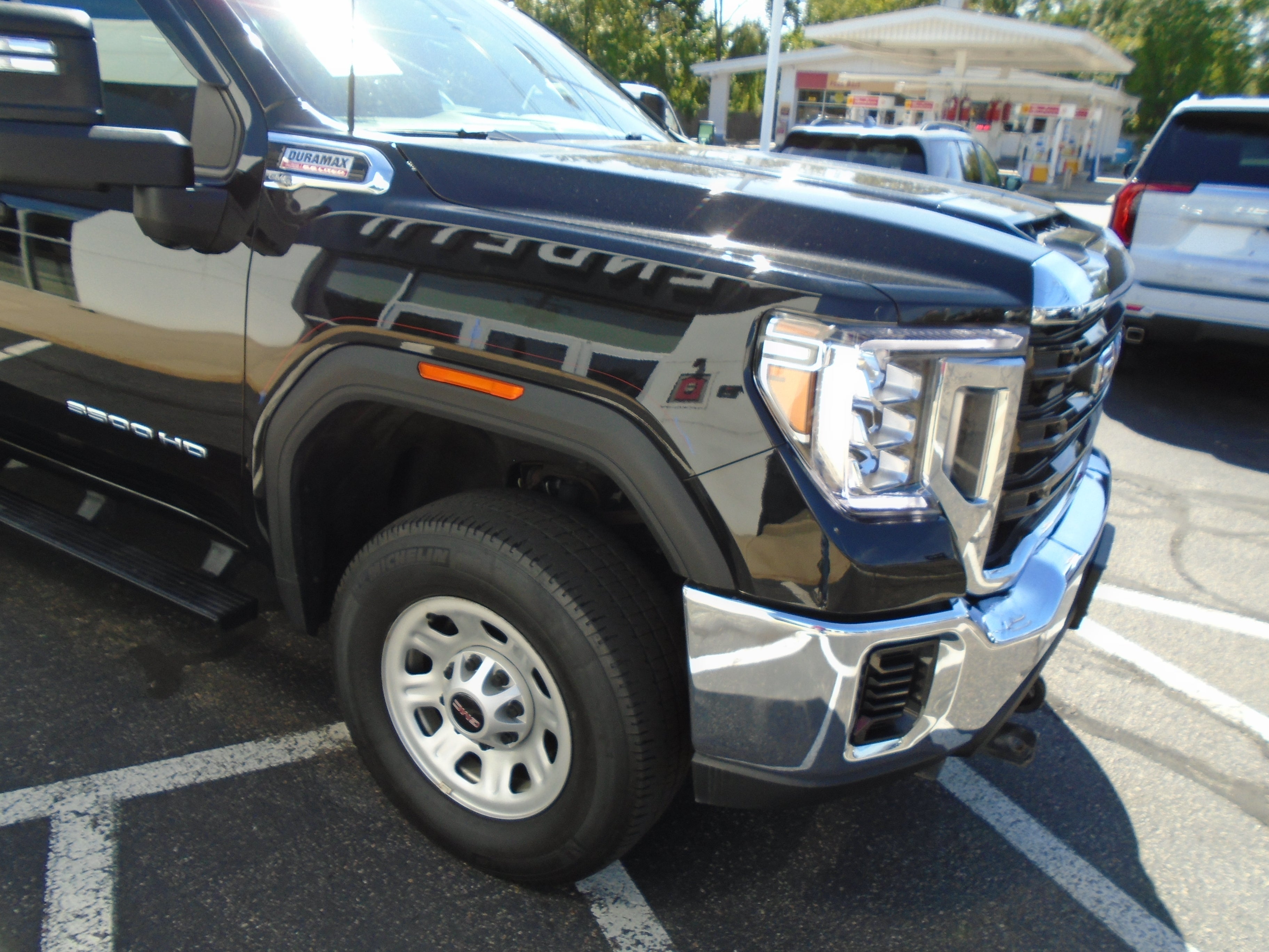 2022 GMC Sierra 3500 HD Crew Cab Long Box 4-Wheel Drive Pro