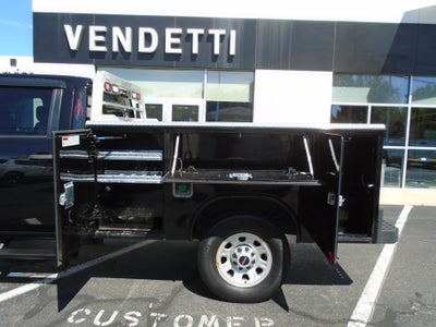 2022 GMC Sierra 3500 HD Crew Cab Long Box 4-Wheel Drive Pro