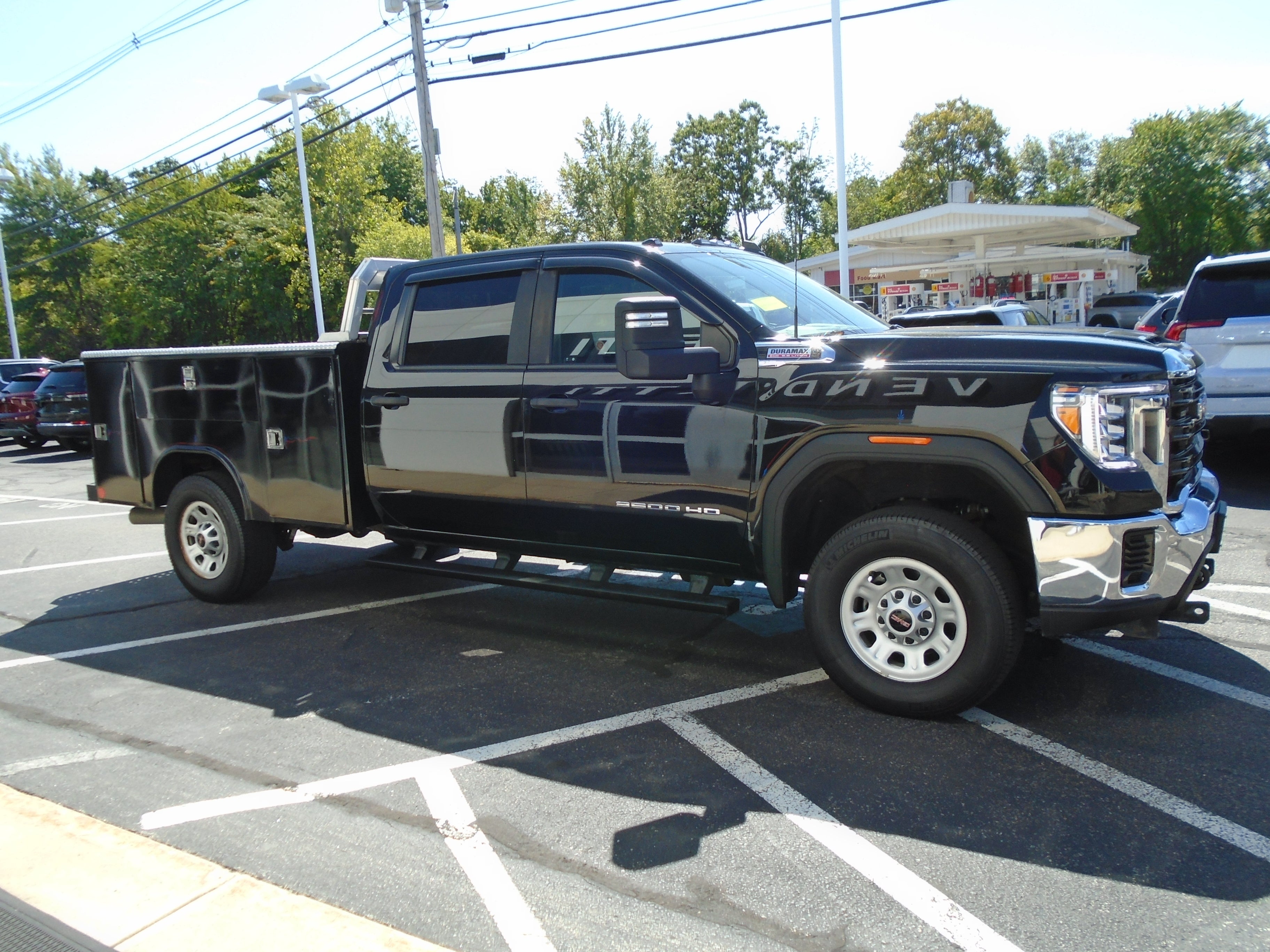 2022 GMC Sierra 3500 HD Crew Cab Long Box 4-Wheel Drive Pro
