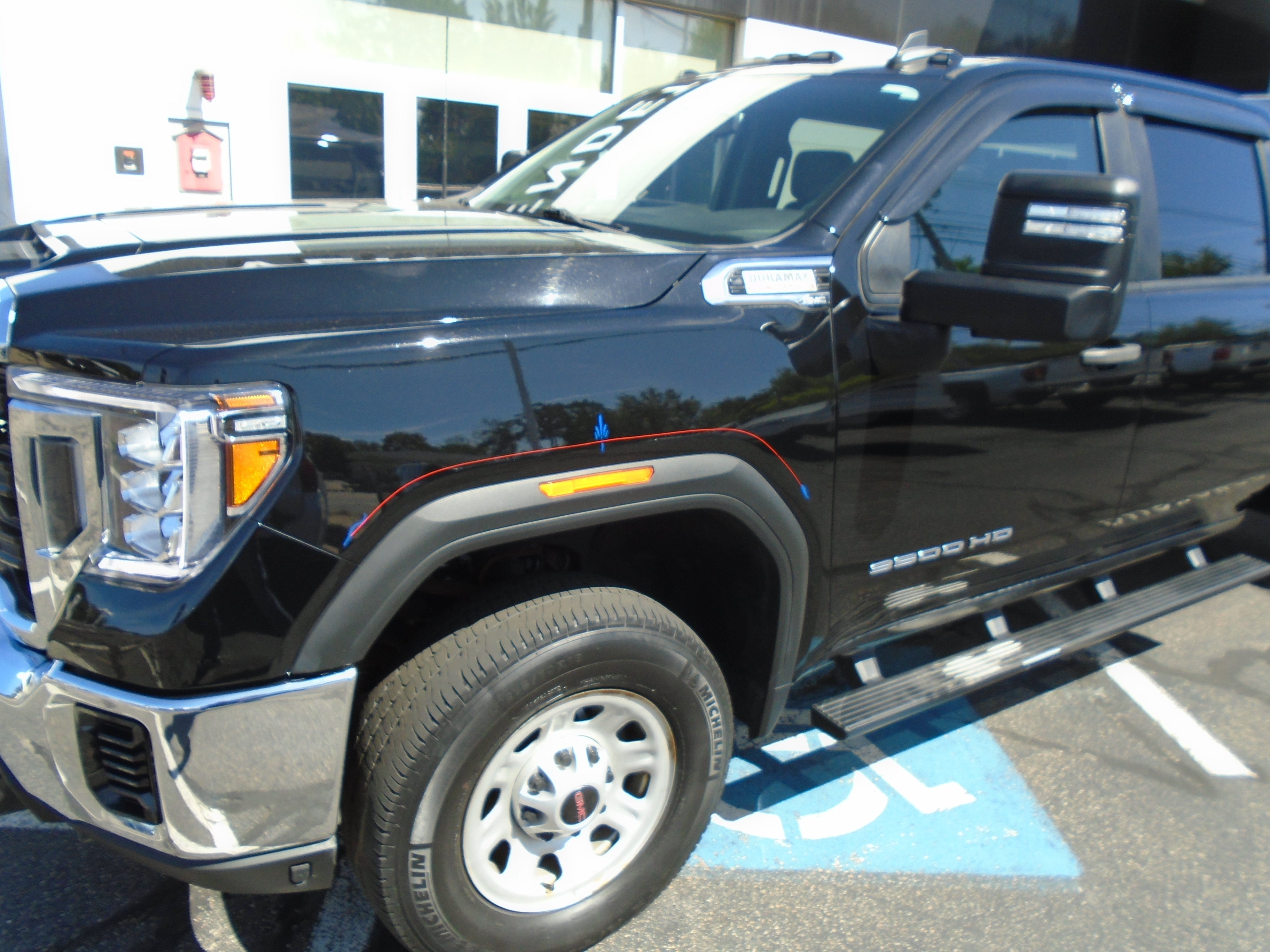 2022 GMC Sierra 3500 HD Crew Cab Long Box 4-Wheel Drive Pro