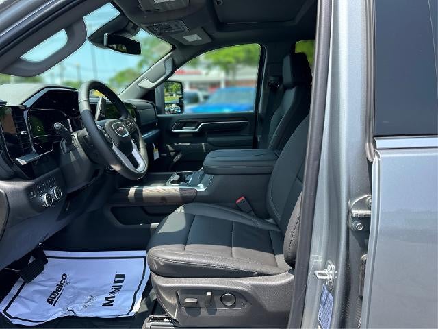 2025 GMC Sierra 2500 HD SLT