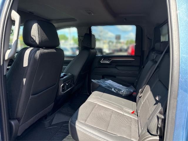 2025 GMC Sierra 2500 HD Crew Cab Standard Box 4-Wheel Drive Denali