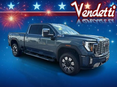 2025 GMC Sierra 2500 HD Crew Cab Standard Box 4-Wheel Drive Denali