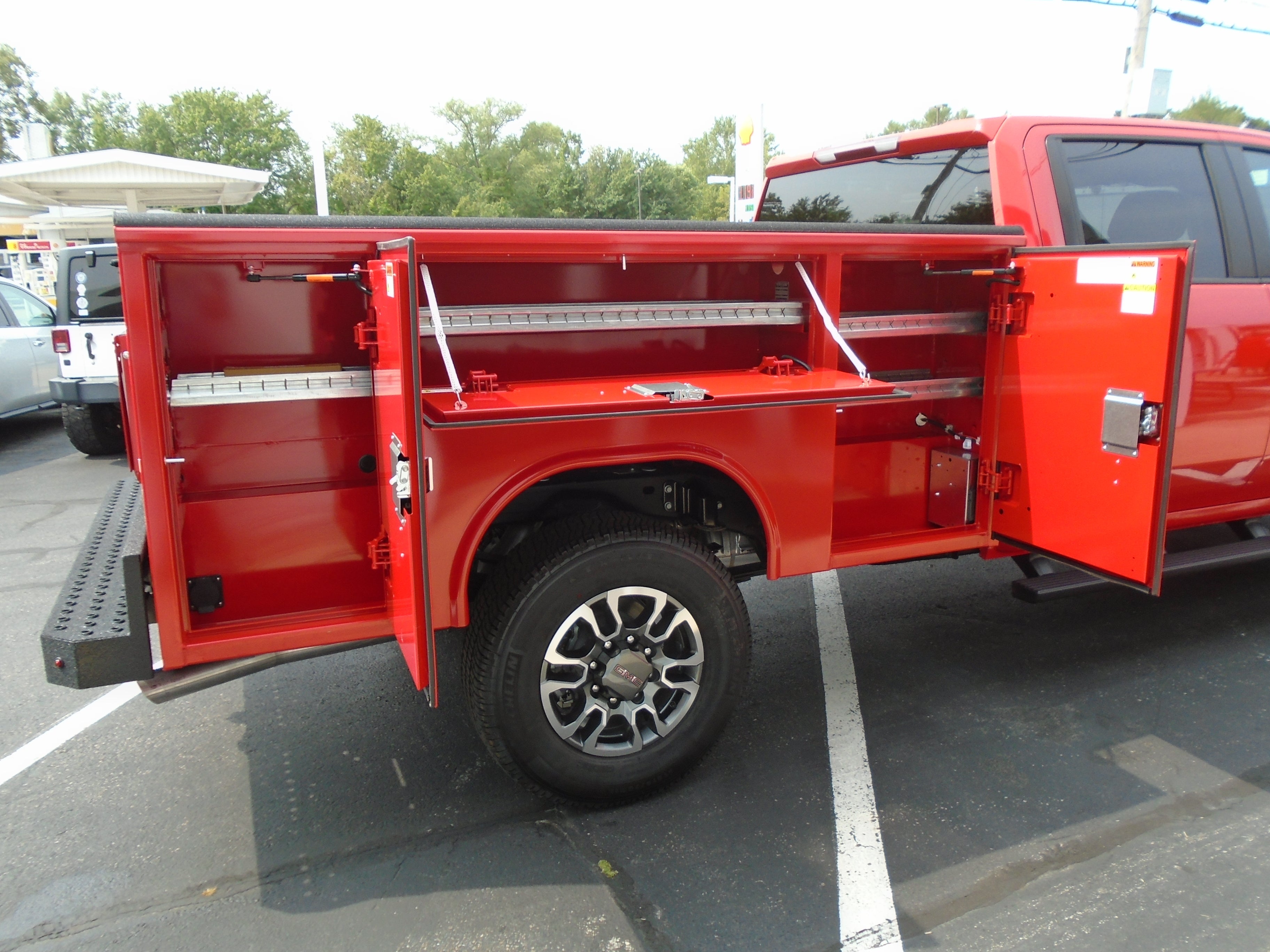 2025 GMC Sierra 3500 HD Pro