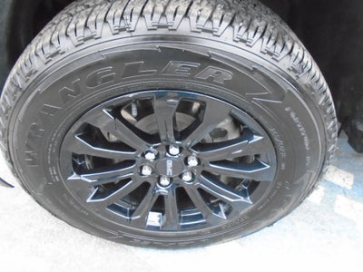 2022 GMC Canyon Crew Cab Short Box 4-Wheel Drive Elevation