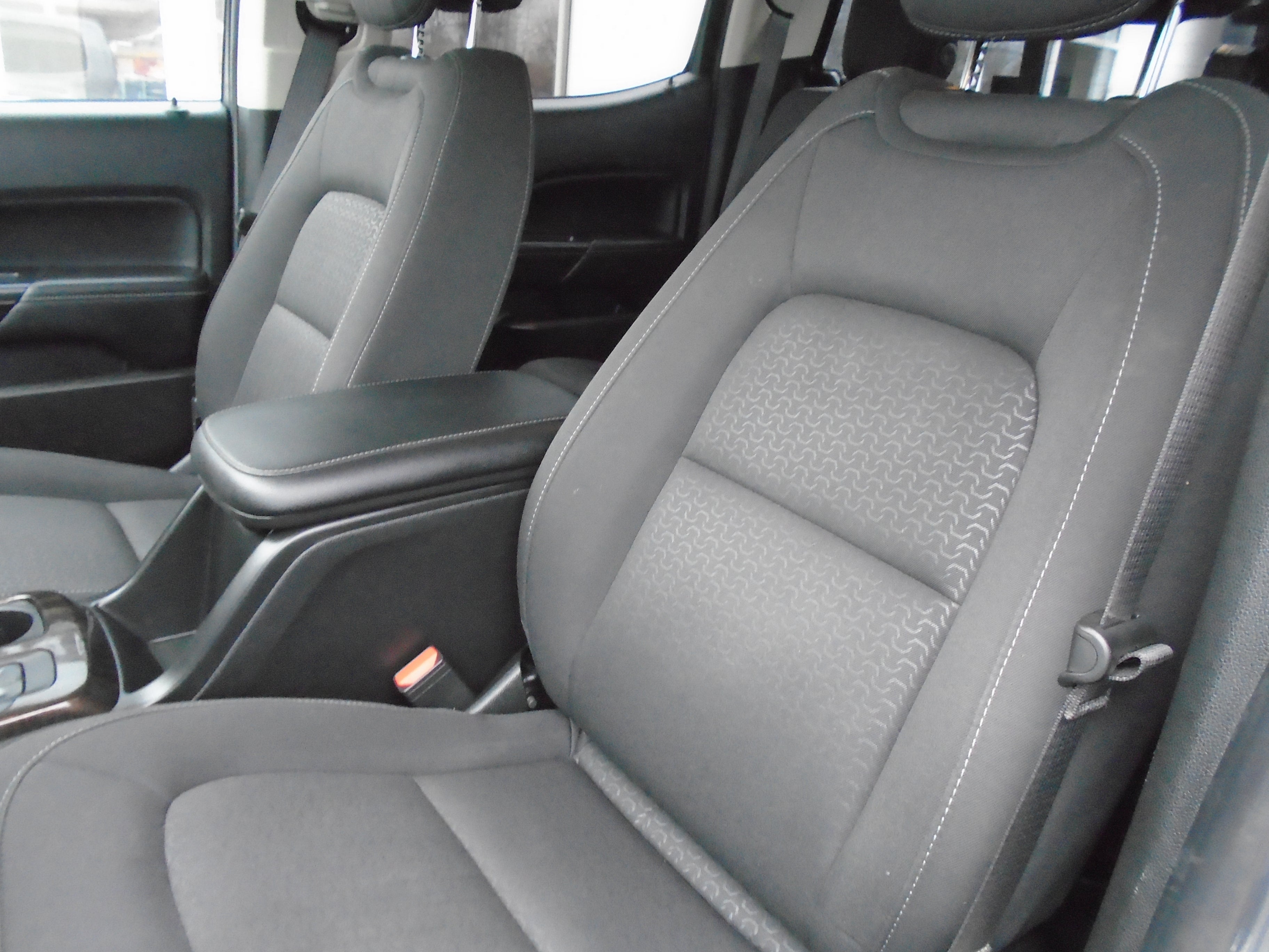 2022 GMC Canyon Crew Cab Short Box 4-Wheel Drive Elevation