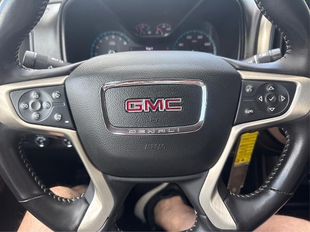 2022 GMC Canyon Crew Cab Short Box 4-Wheel Drive Denali