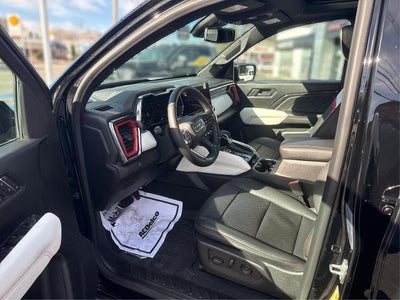 2023 GMC Canyon Crew Cab Short Box 4-Wheel Drive AT4X