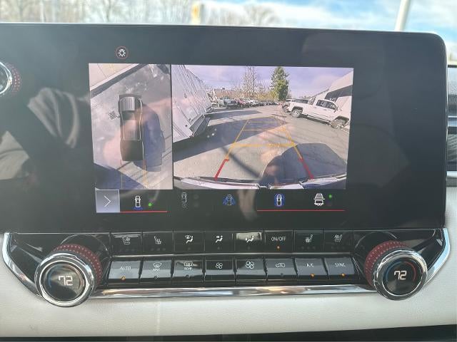 2023 GMC Canyon Crew Cab Short Box 4-Wheel Drive AT4X