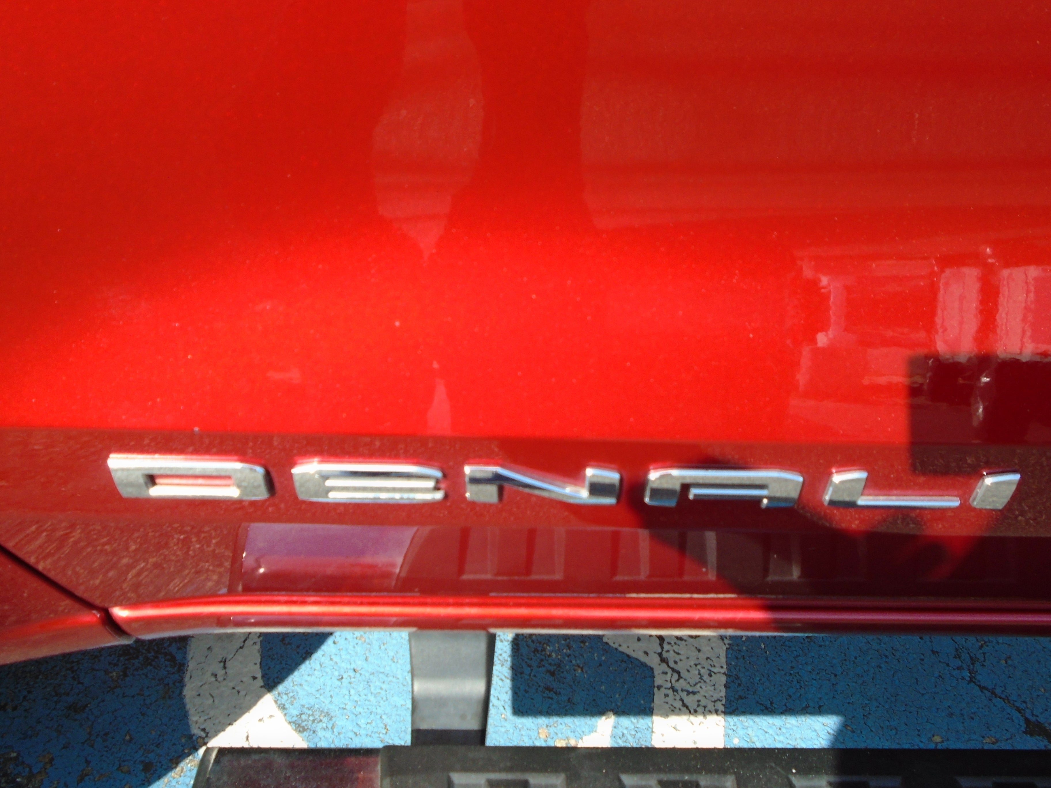 2023 GMC Canyon Crew Cab Short Box 4-Wheel Drive Denali