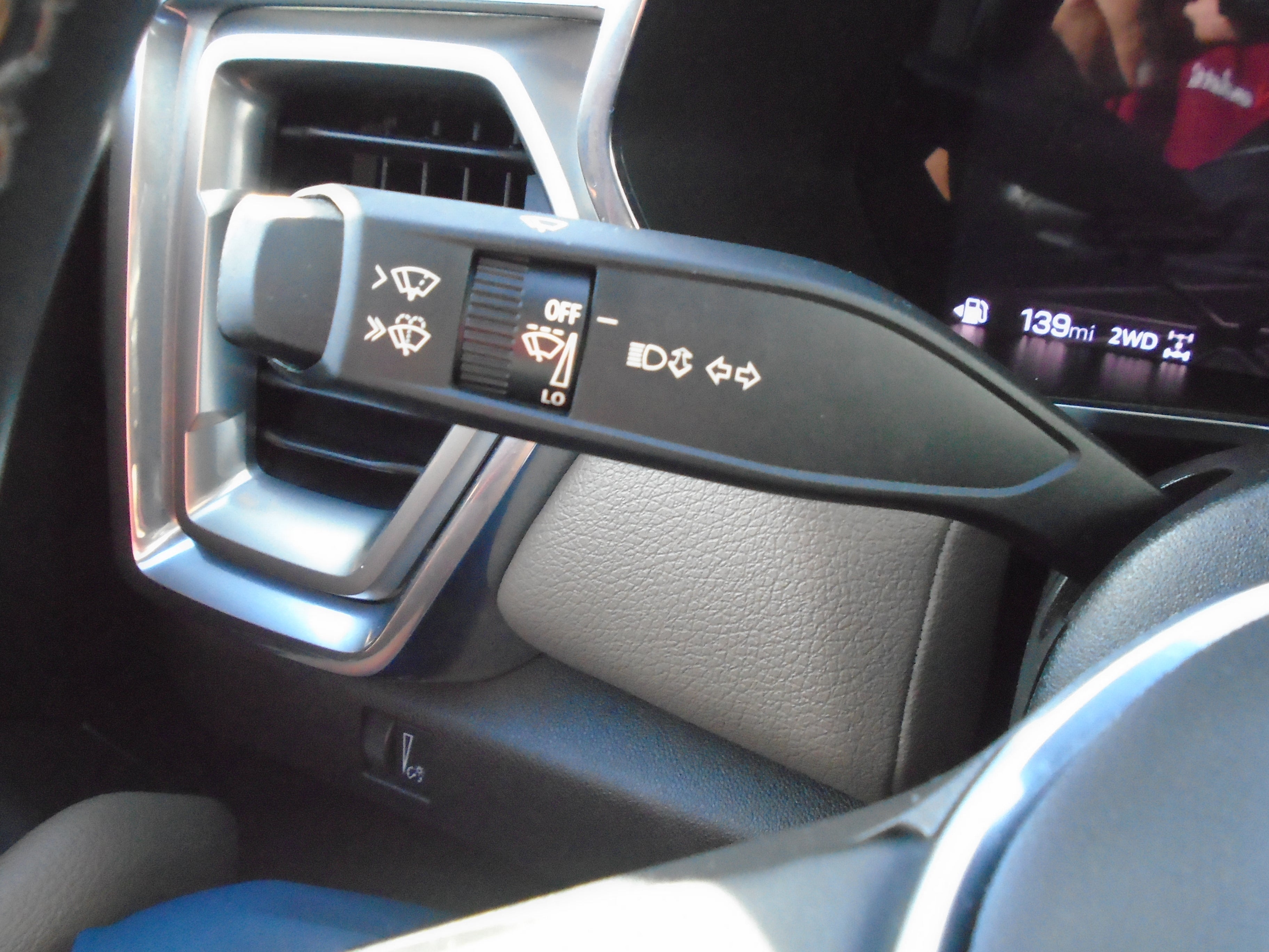 2023 GMC Canyon Crew Cab Short Box 4-Wheel Drive Denali