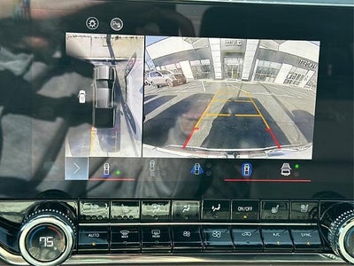 2023 GMC Canyon Crew Cab Short Box 4-Wheel Drive Denali