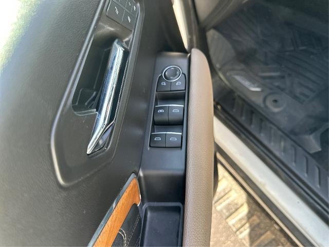 2023 GMC Canyon Crew Cab Short Box 4-Wheel Drive Denali