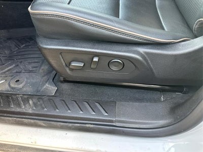 2023 GMC Canyon Crew Cab Short Box 4-Wheel Drive Denali