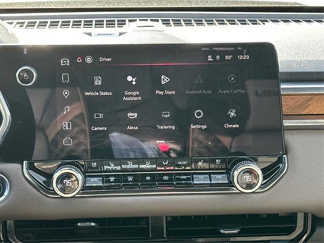 2023 GMC Canyon Crew Cab Short Box 4-Wheel Drive Denali