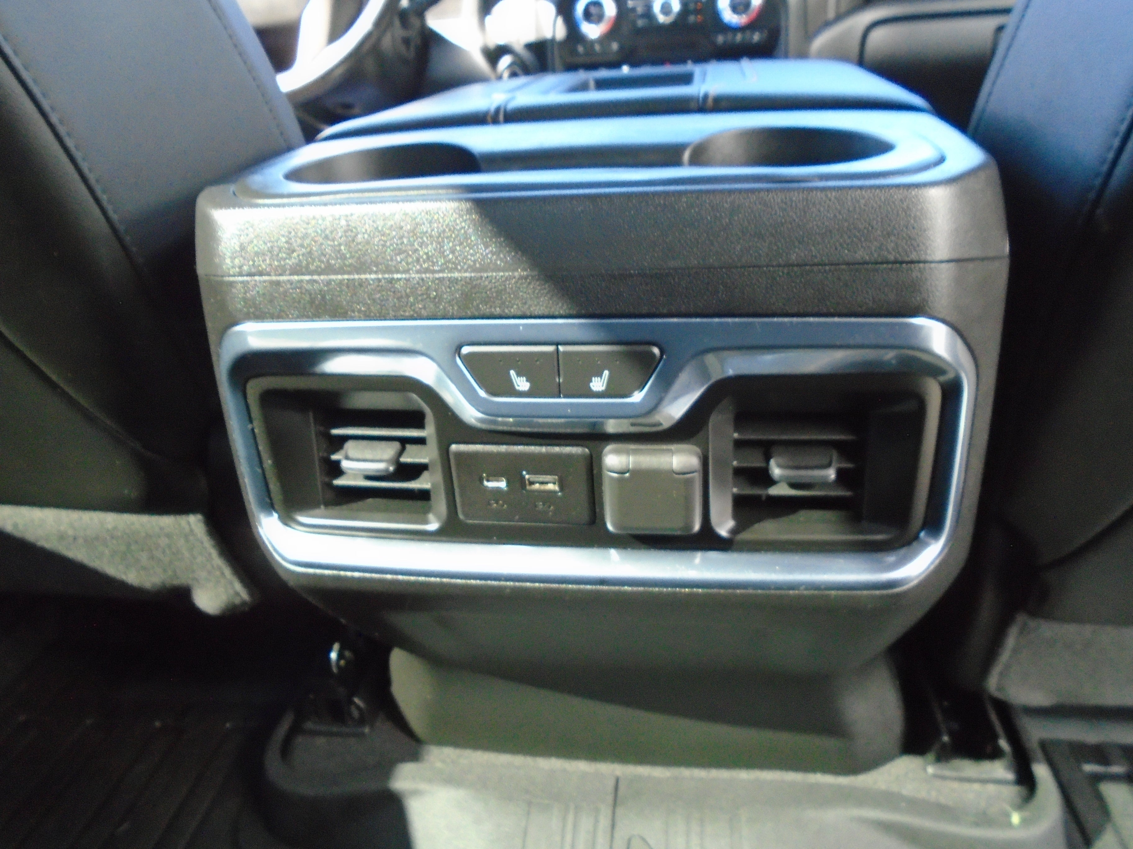 2020 GMC Sierra 1500 Crew Cab Short Box 4-Wheel Drive AT4