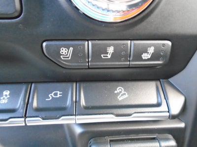 2020 GMC Sierra 1500 Crew Cab Short Box 4-Wheel Drive AT4